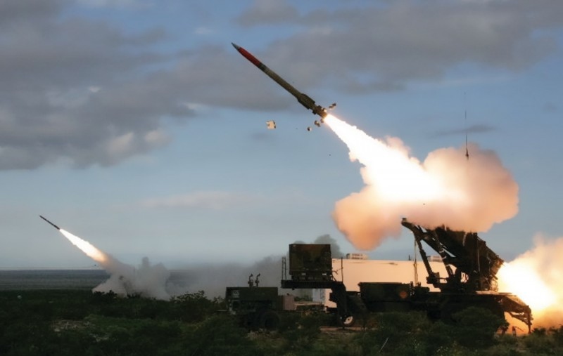 Nga bắn hàng loạt tên lửa tầm xa vào sở chỉ huy và trung tâm tình báo Ukraine